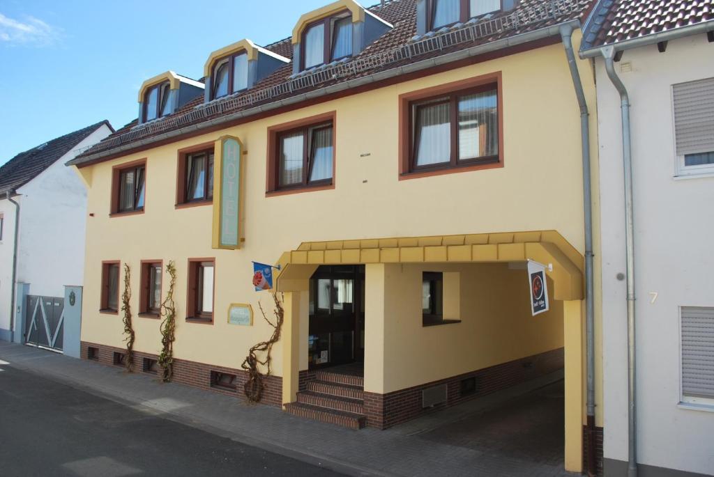 Hotel Rheingauer Tor Hochheim am Main Luaran gambar